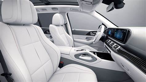 mercedes-benz maybach inside design